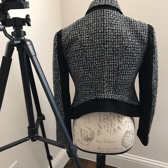 Chic jacket! - Picture 2 of 3